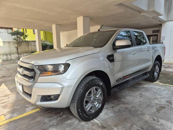 FORD RANGER 2.2 XLS 4X4 CD 16V DIESEL 4P AUTOMÁTICO FORD RANGER 2.2 XLS 4X4 CD 16V DIESEL 4P AUTOMÁTICO